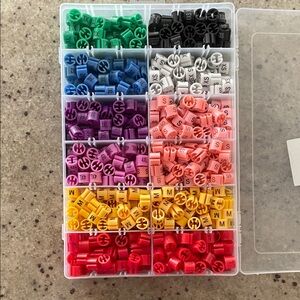 Colorful Clothing Size Markers with Storage Box - XXS to 4XL - 540 pc